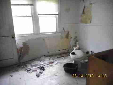 10310 Aurora (15)_m.jpg